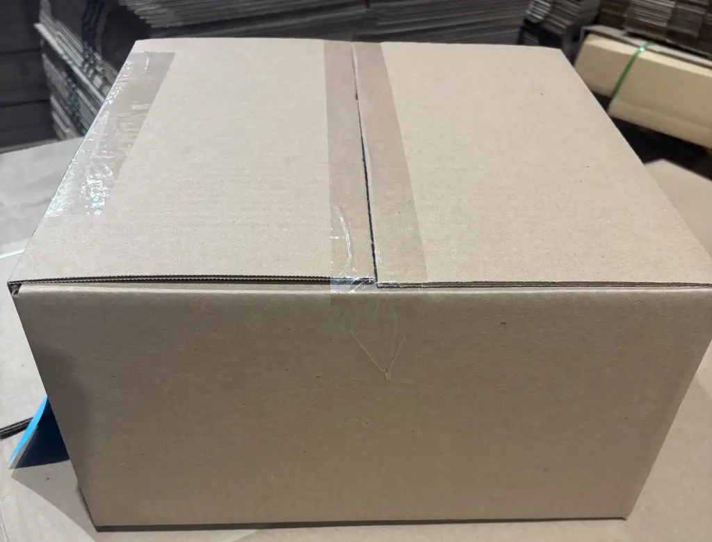 BOITE - 7-1/2''X 5-1/2''X 4-1/2''