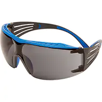 3M LUNETTES DE SÉCURITÉ SECUREFITMC SÉRIE 400, LENTILLE GRIS, ANTIBUÉE/ANTI-ÉGRATIGNURES, ANSI Z87+/RÉPOND OU SURPASSE LA NORME CSA Z94.3 